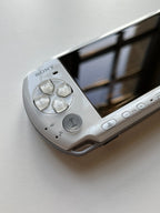 PSP 3000 - Pearl White