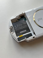 PSP 3000 - Pearl White