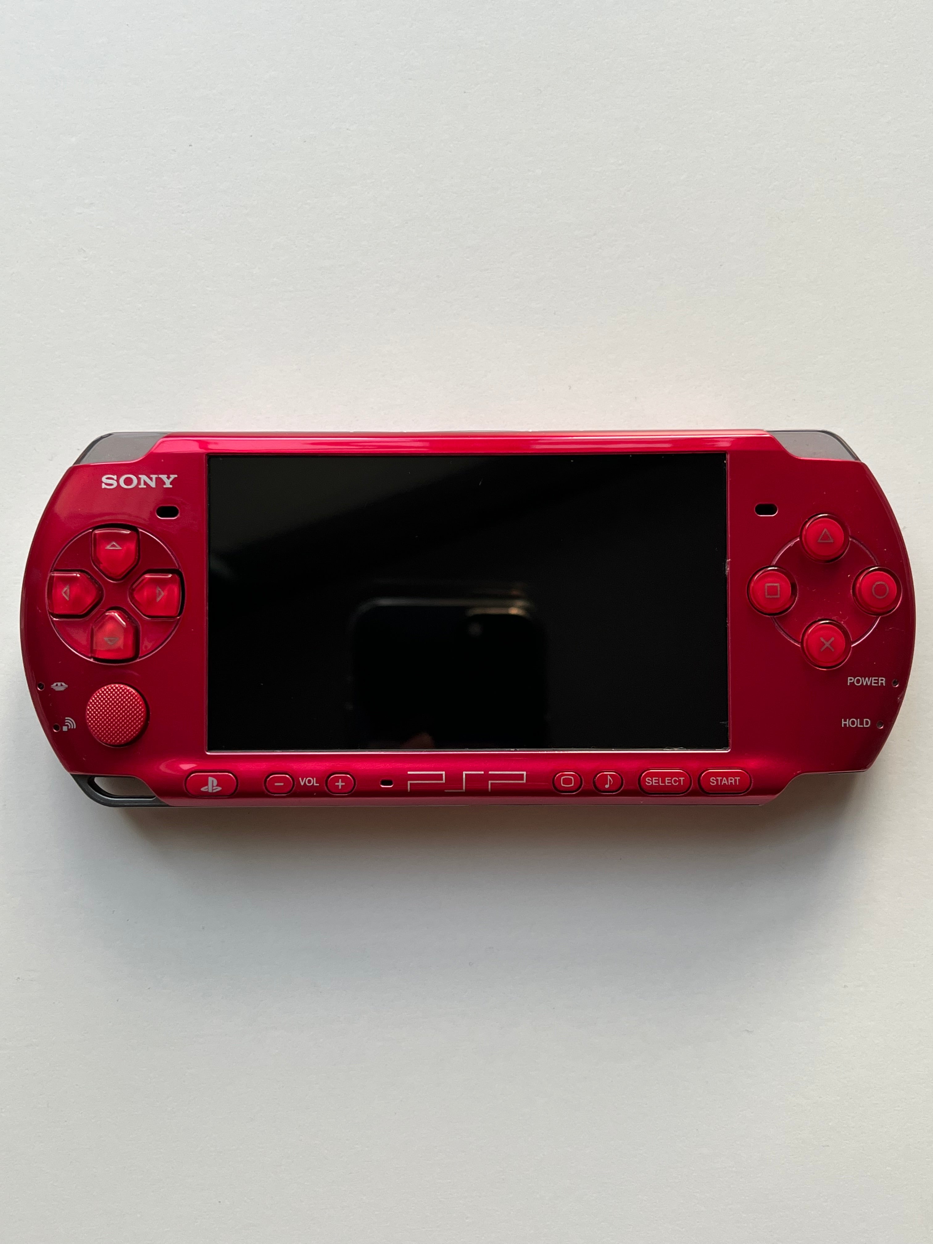 PSP 3000 - Radiant Red