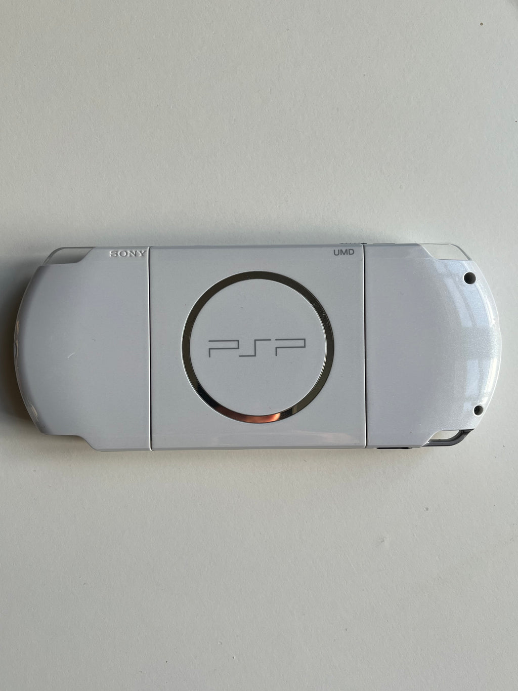PSP 3000 - Pearl White