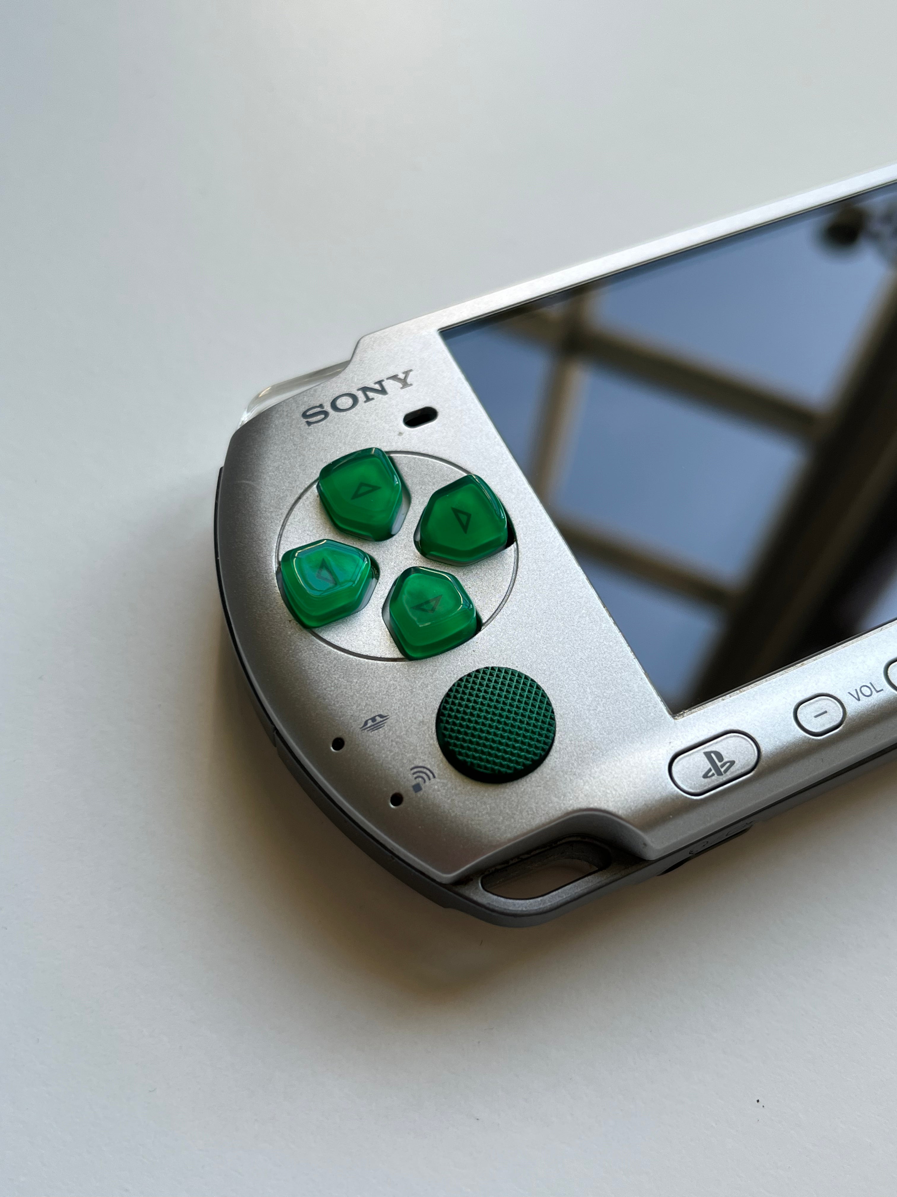 PSP 3000 Mystic Silver/Green