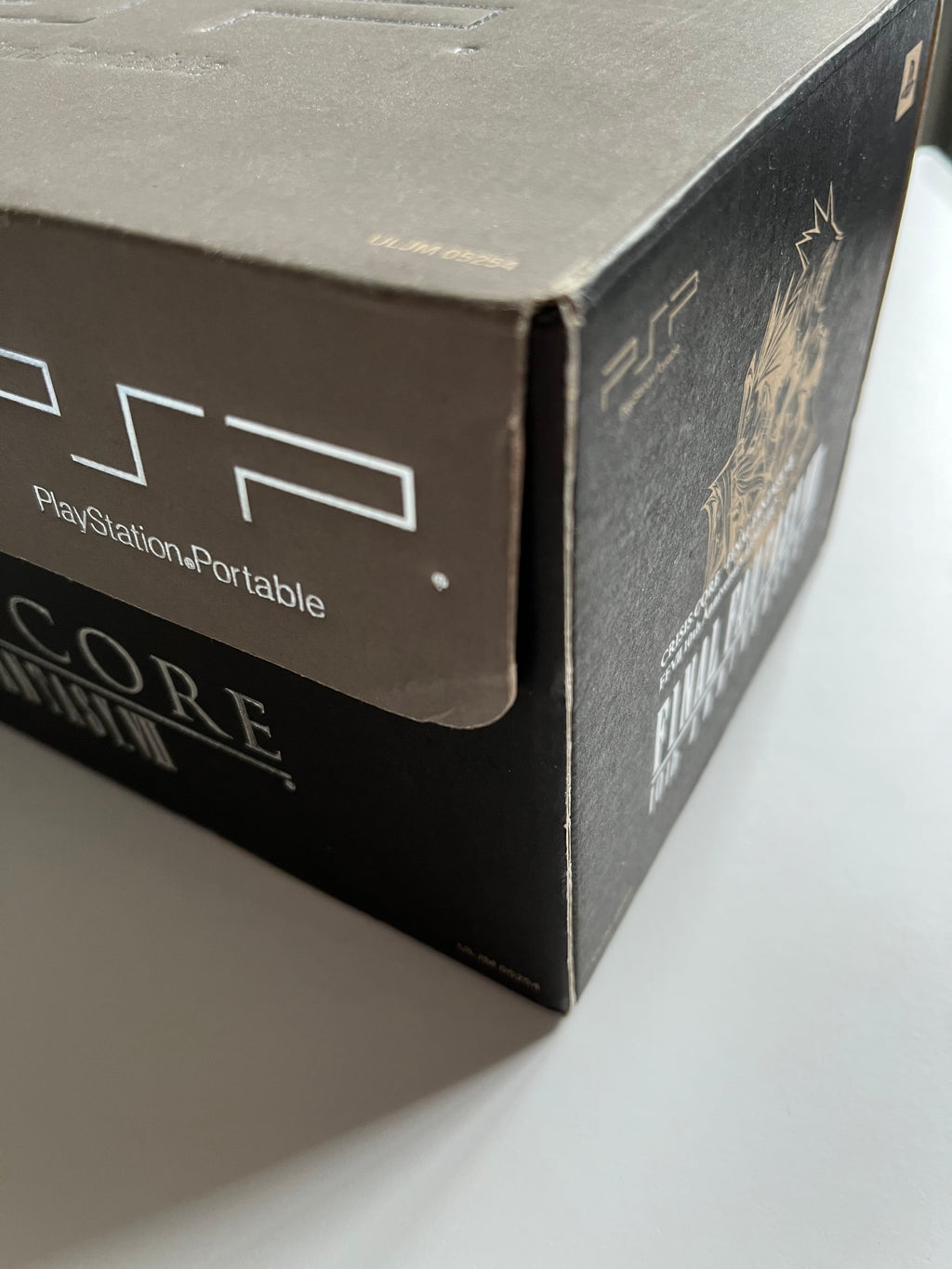 PSP 2000 Final Fantasy VII - Rare Limited Edition