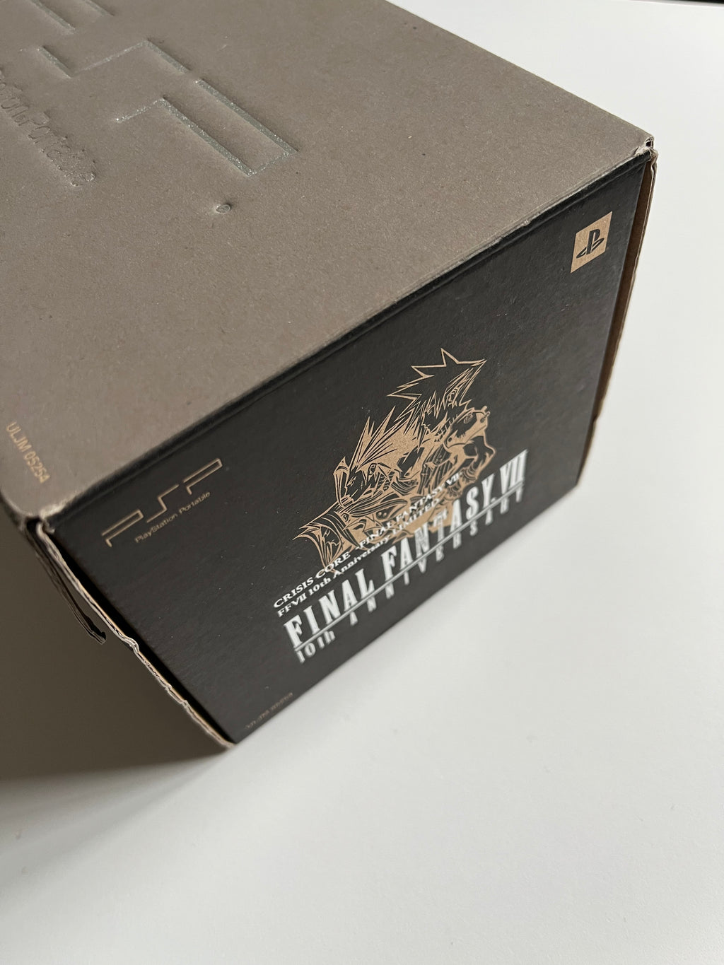 PSP 2000 Final Fantasy VII - Rare Limited Edition