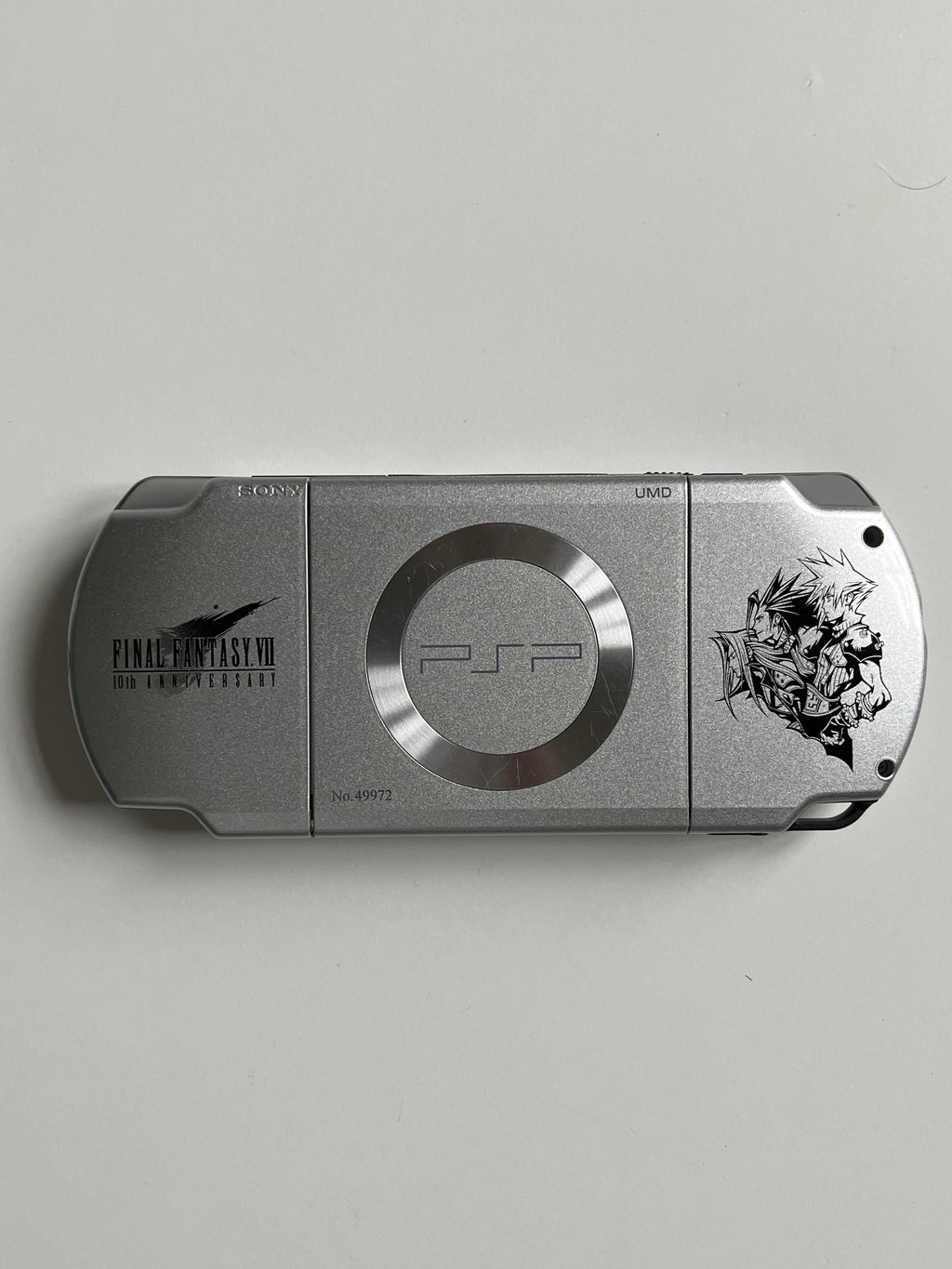 PSP 2000 Final Fantasy VII - Rare Limited Edition