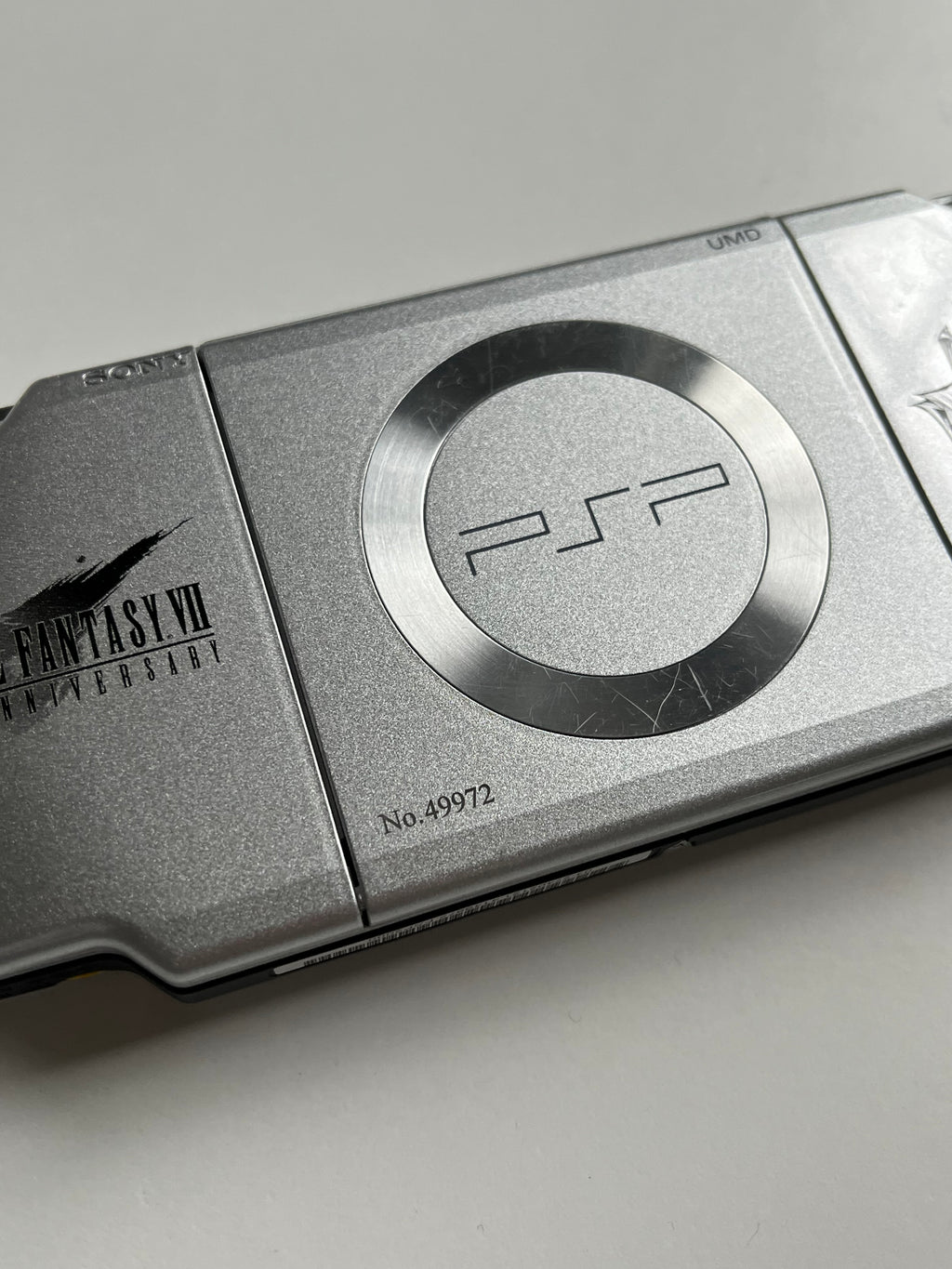 PSP 2000 Final Fantasy VII - Rare Limited Edition