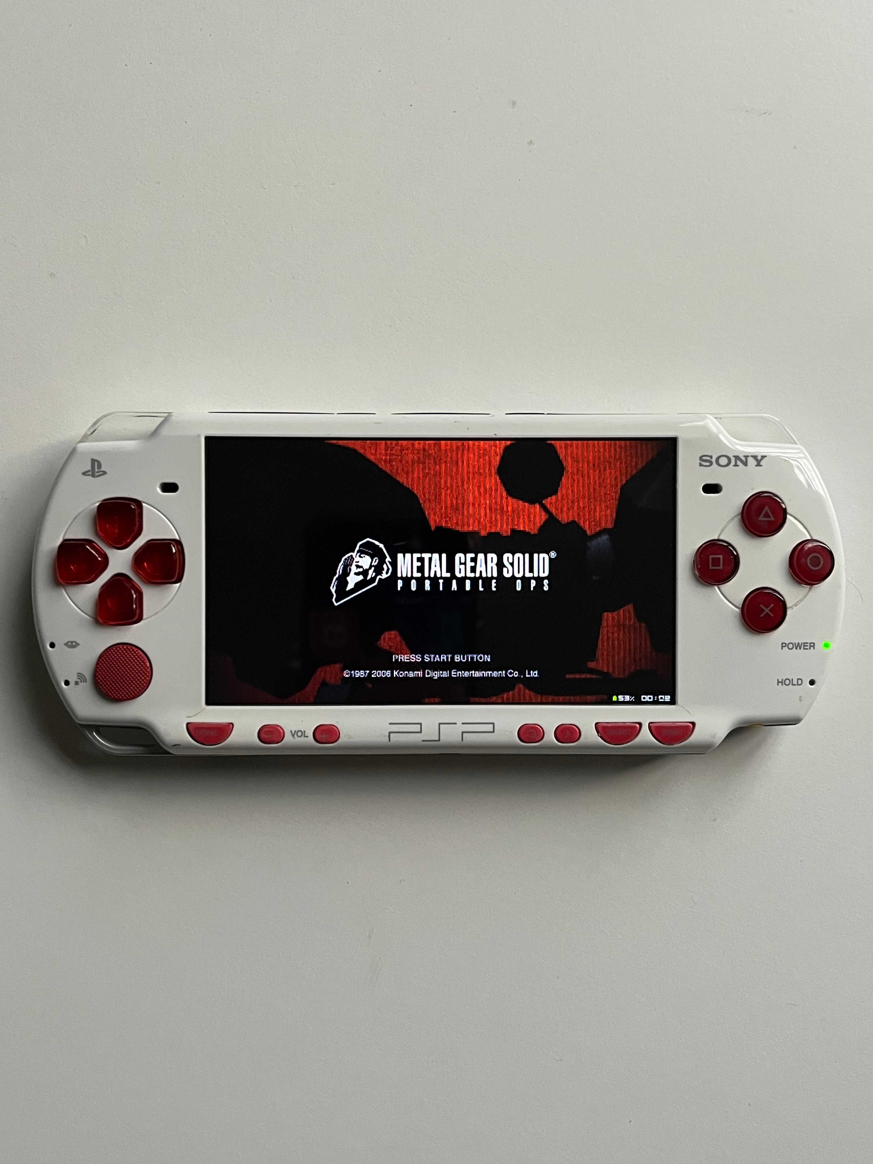 PSP 2000 Blanche / Rouge