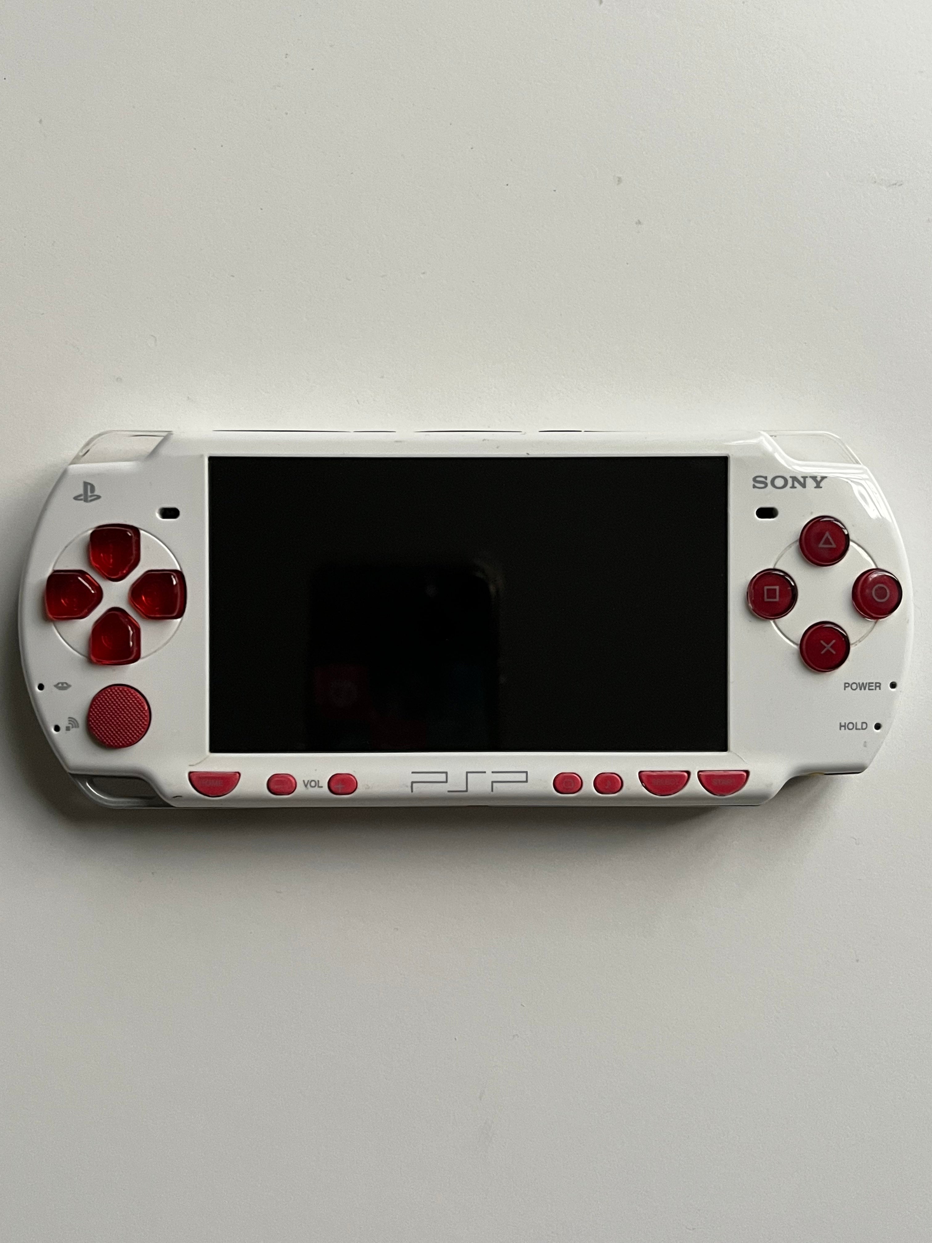 PSP 2000 Blanche / Rouge