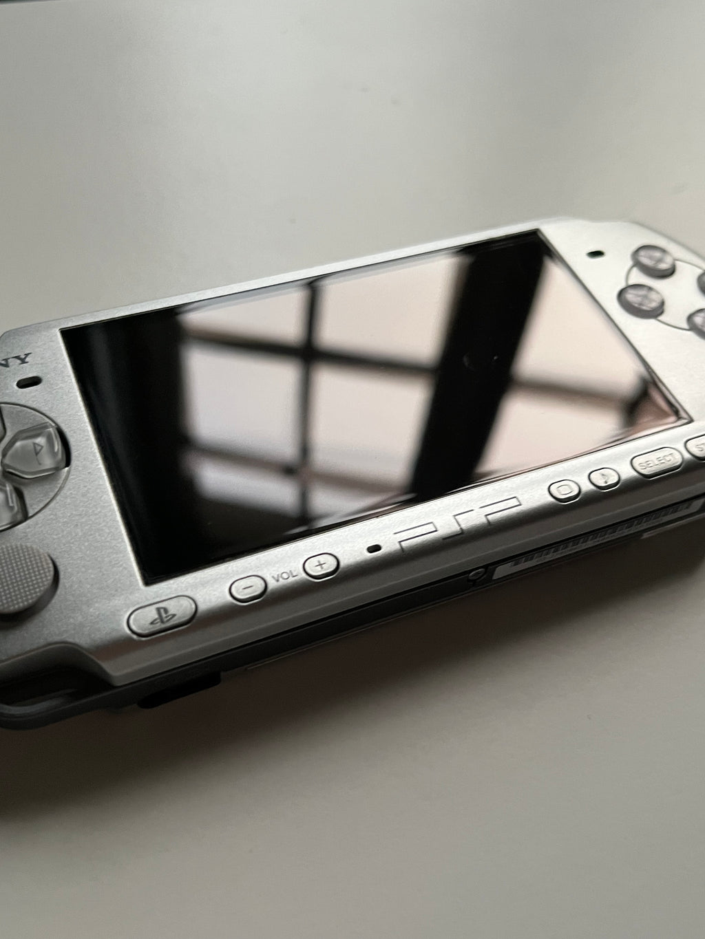 PSP 3000 Mystic Silver