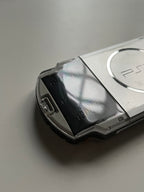 PSP 3000 Mystic Silver