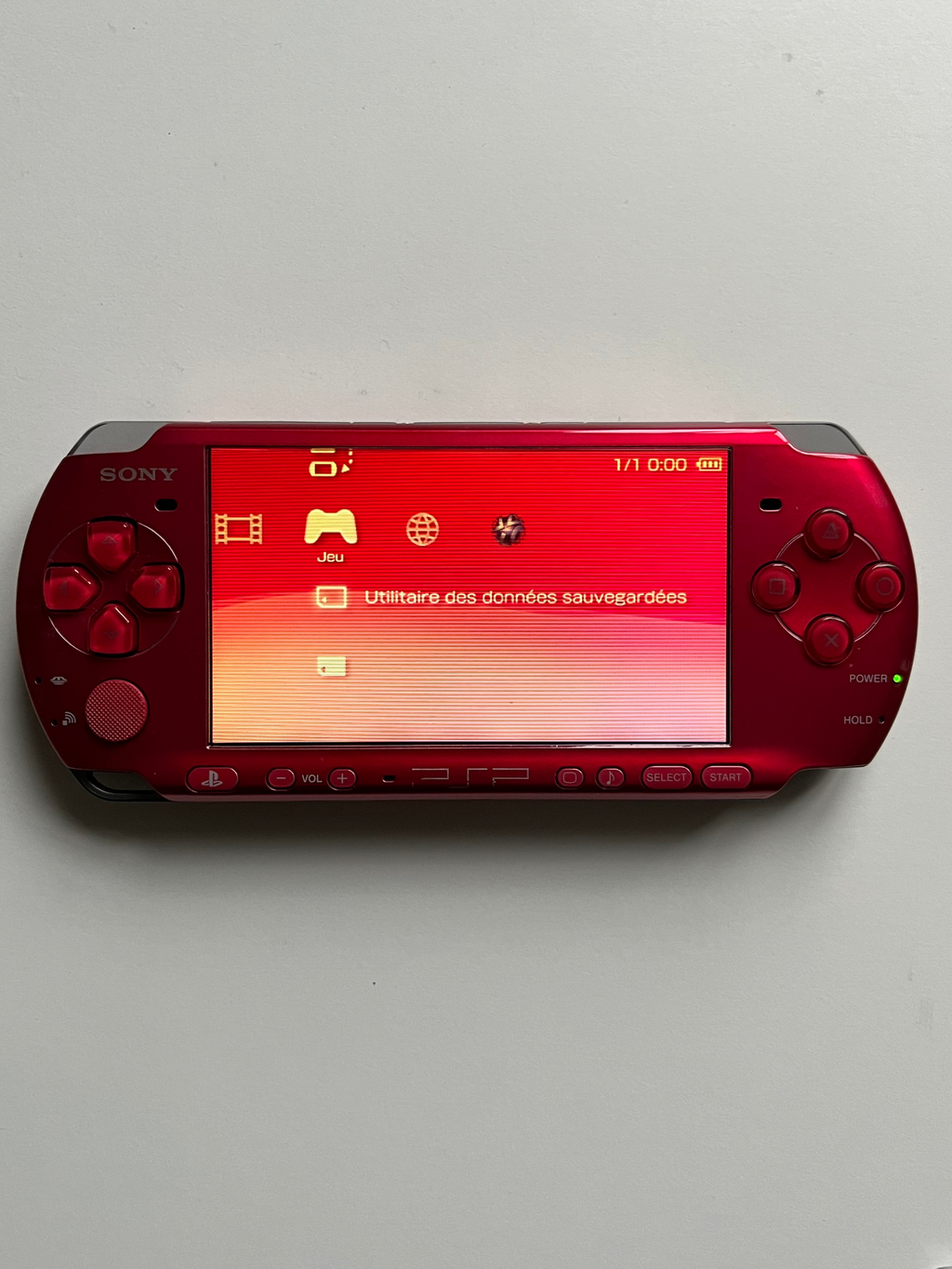 PSP 3000 Radiant Red
