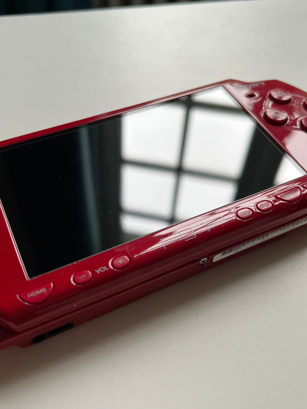 PSP 2000 Rouge