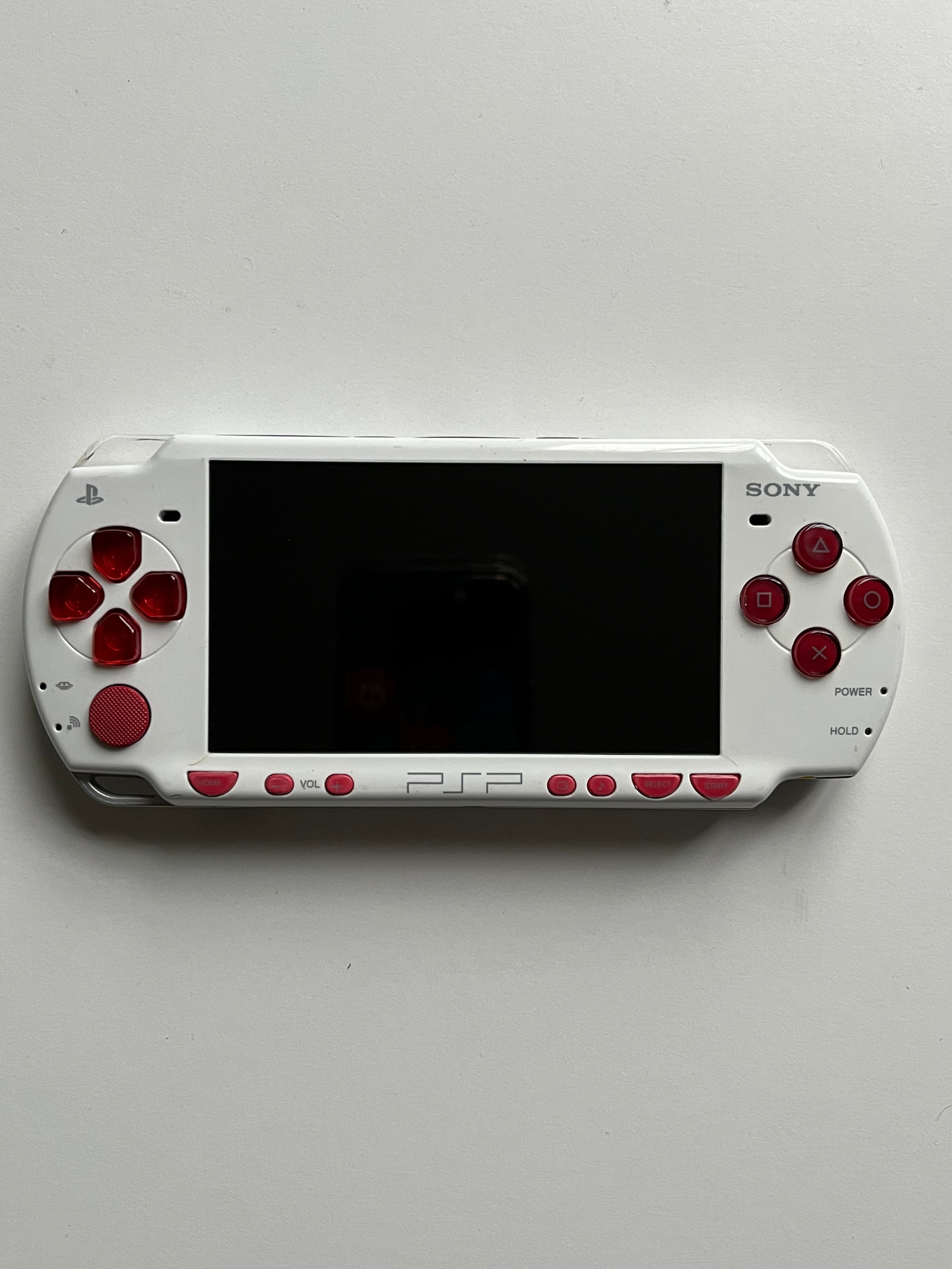 PSP 2000 Blanche / Rouge