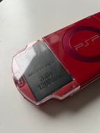 PSP 2000 Rouge