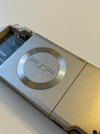 PSP 2000 Silver
