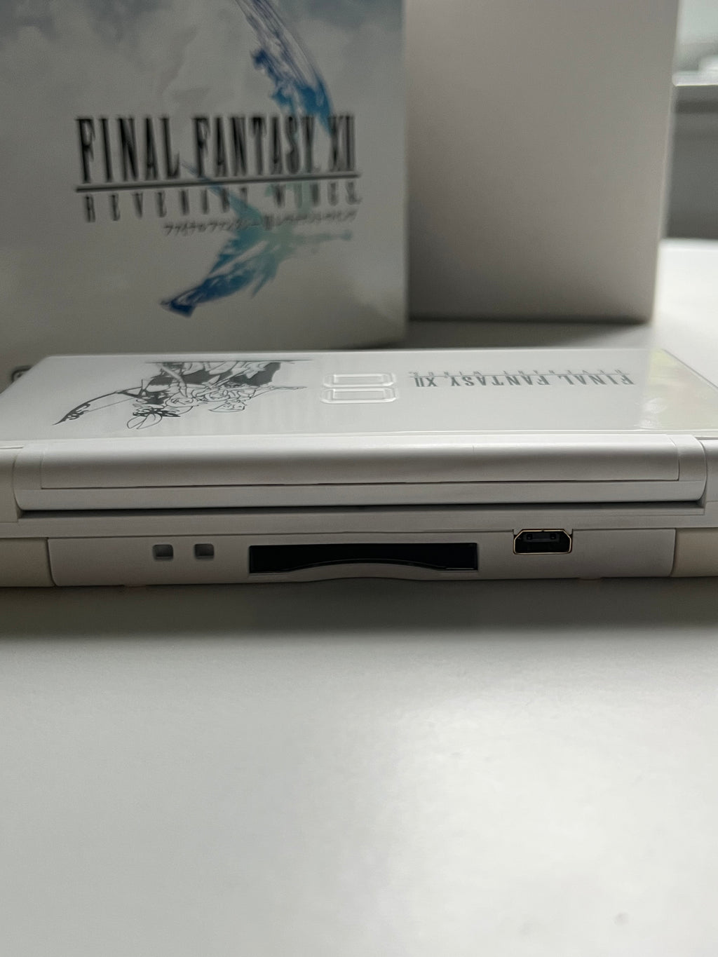 Nintendo DS lite Final Fantasy XII Revenant Wing Special Edition