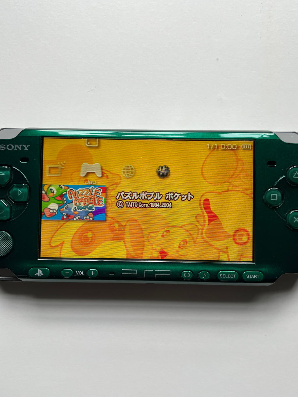 PSP 3000 Spirited Green