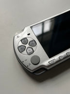 PSP 2000 Silver