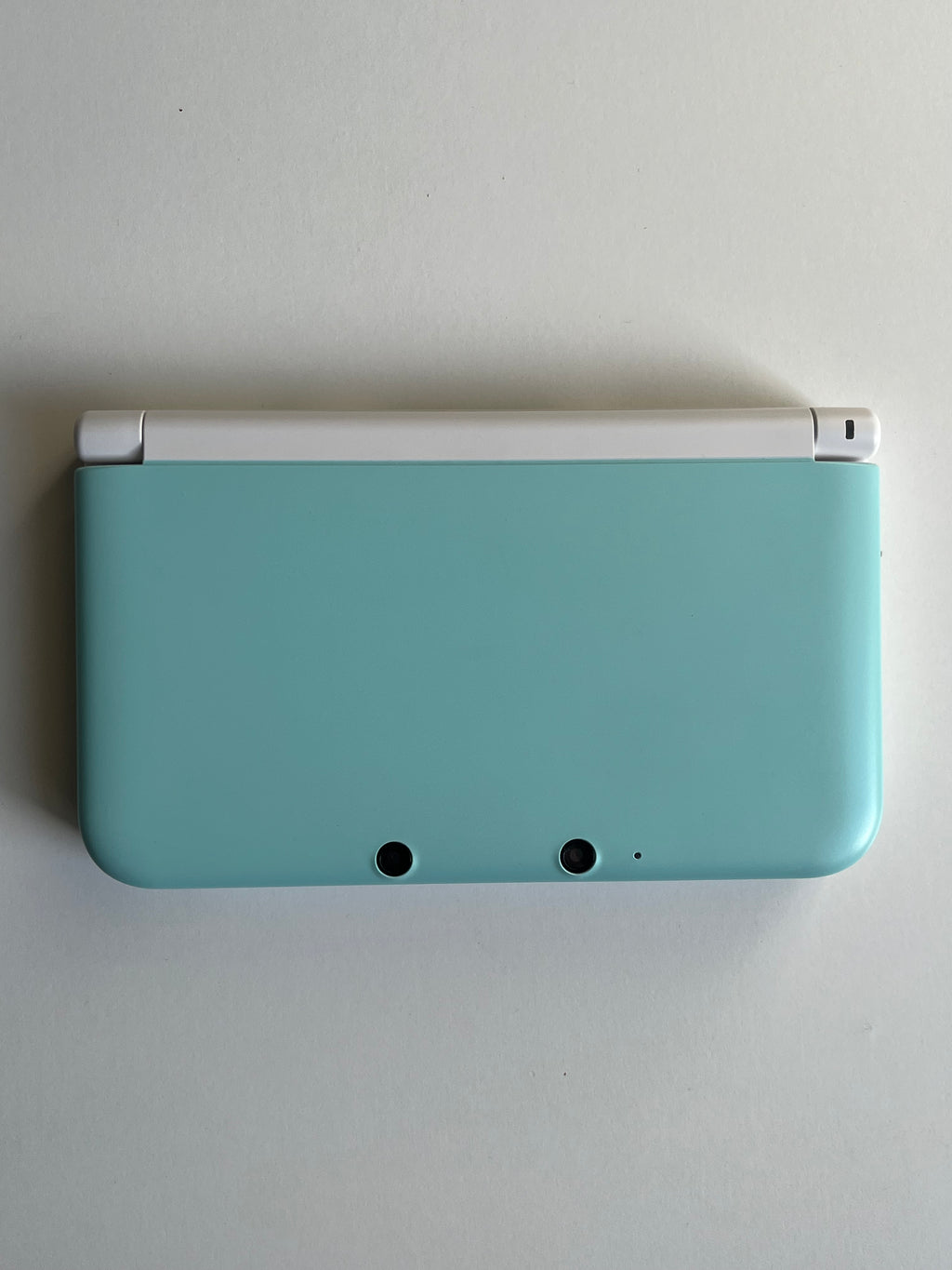 Mint Green and White Nintendo 3DS LL (XL)