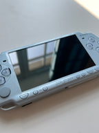 PSP 2000 Felicia Blue