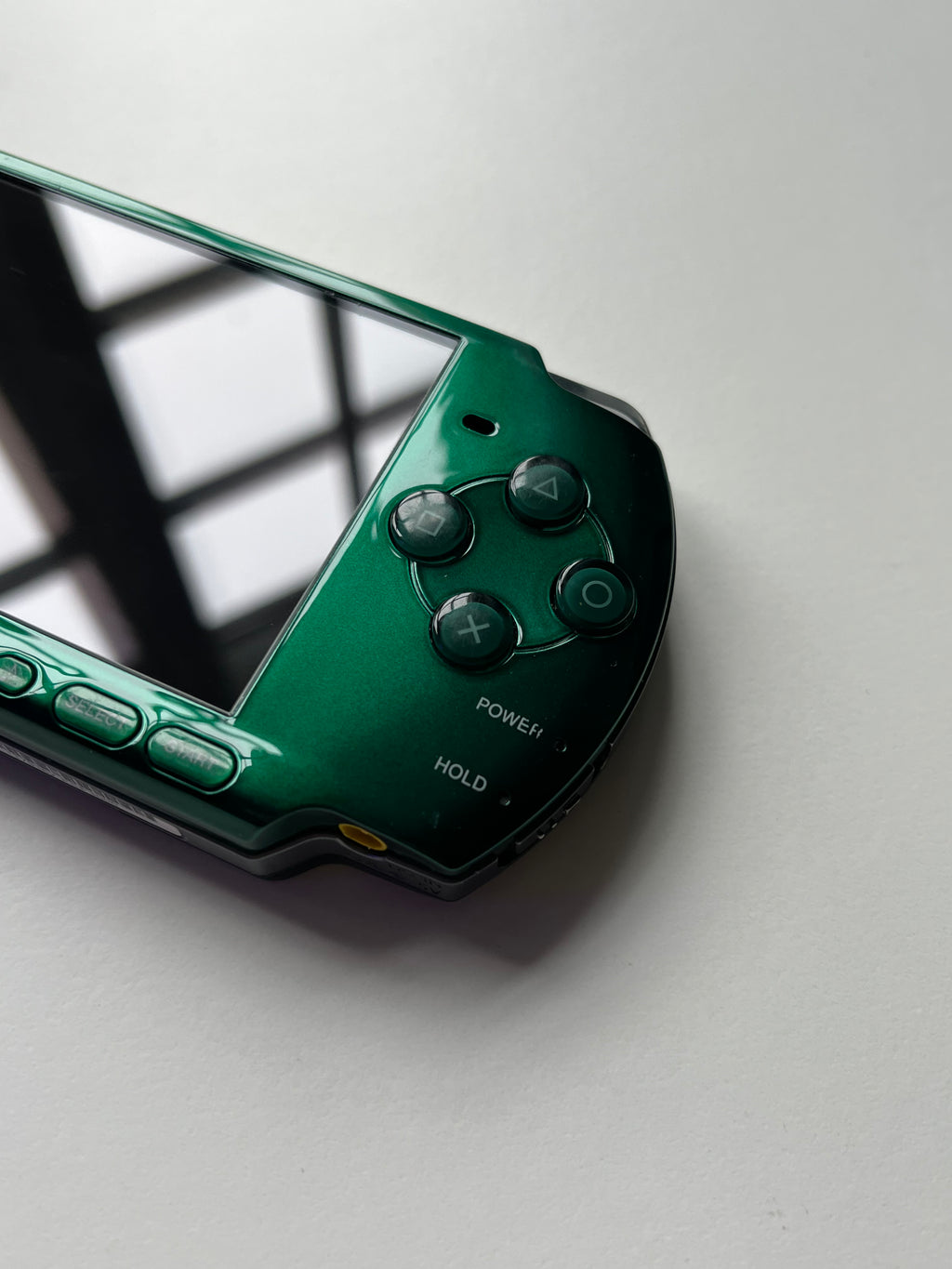 PSP 3000 Spirited Green