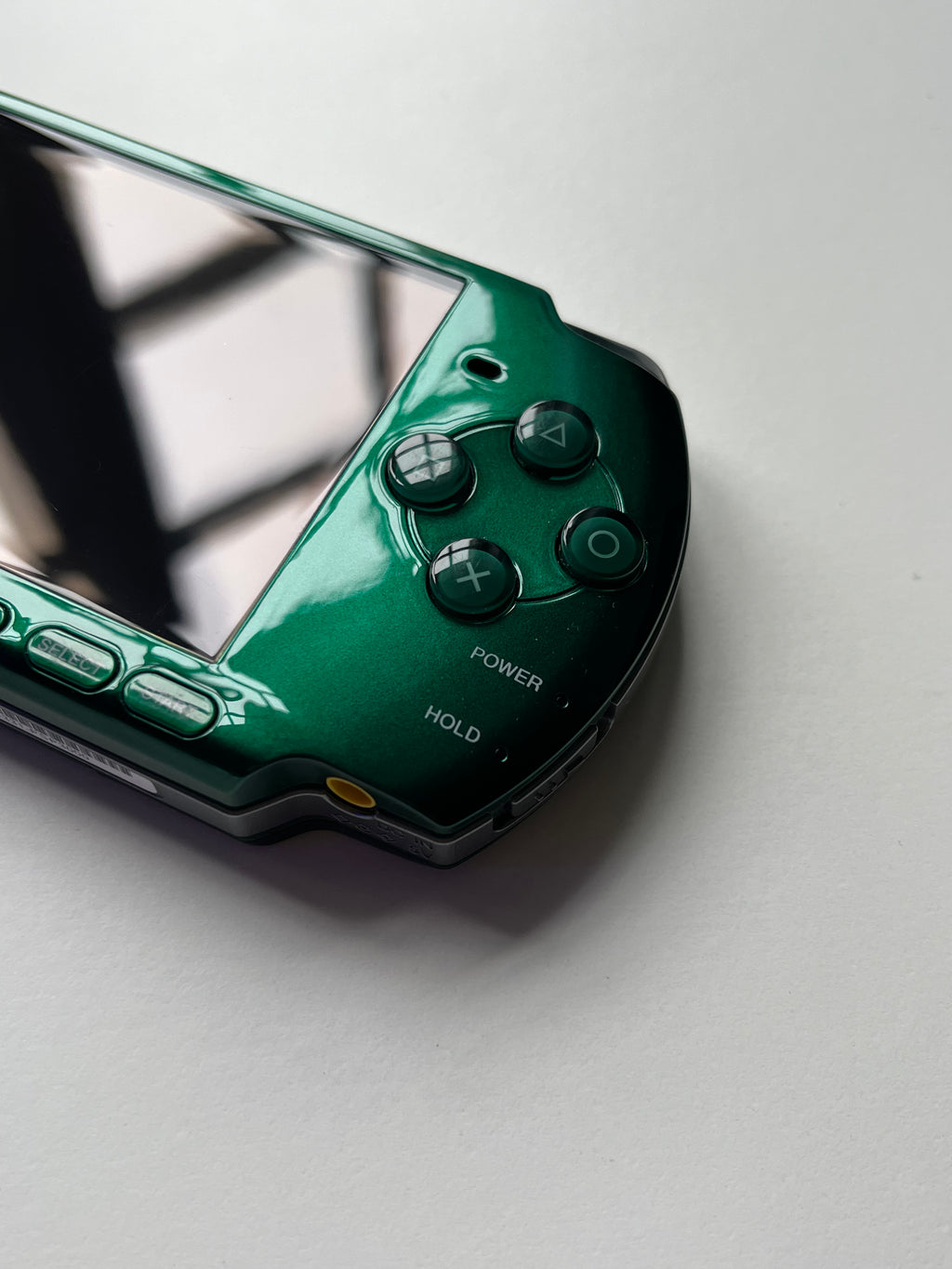 PSP 3000 Spirited Green