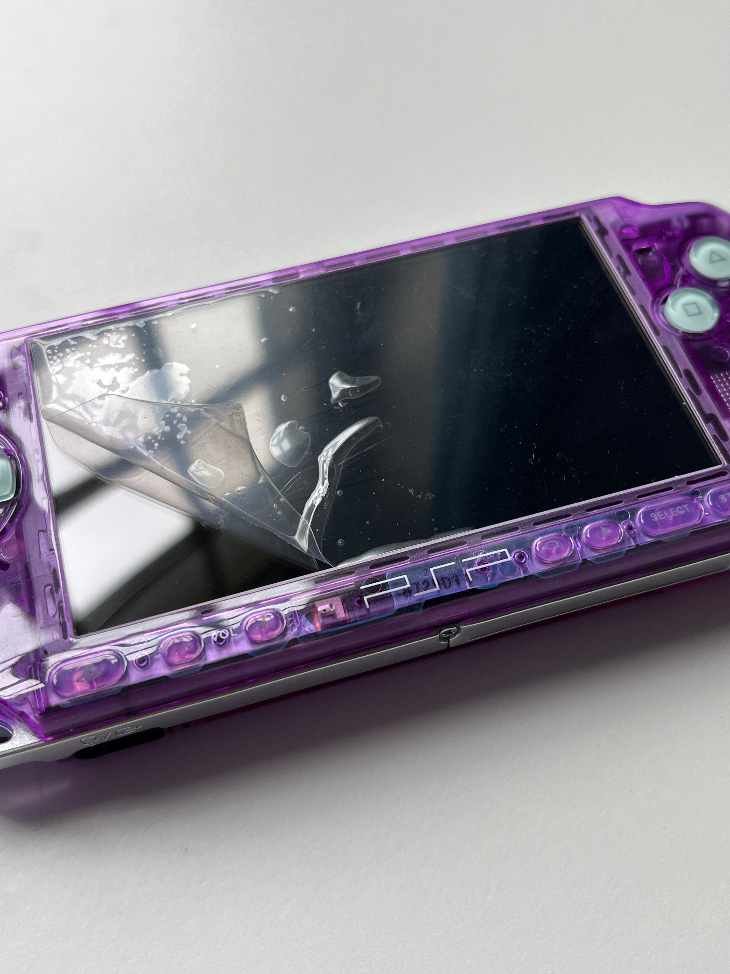 PSP 3000 Transparent Purple