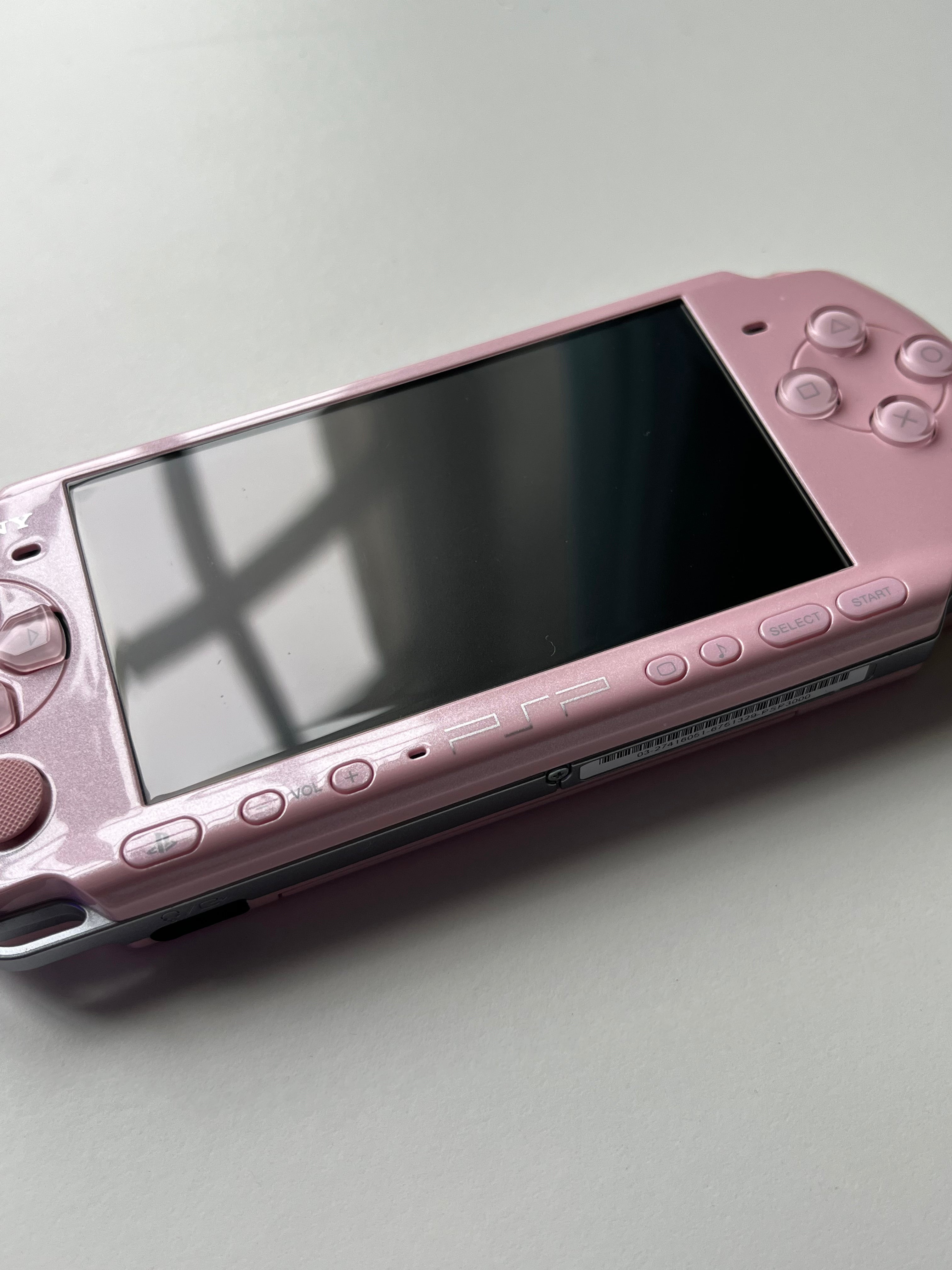 PSP 3000 Pink - AKB48 Edition