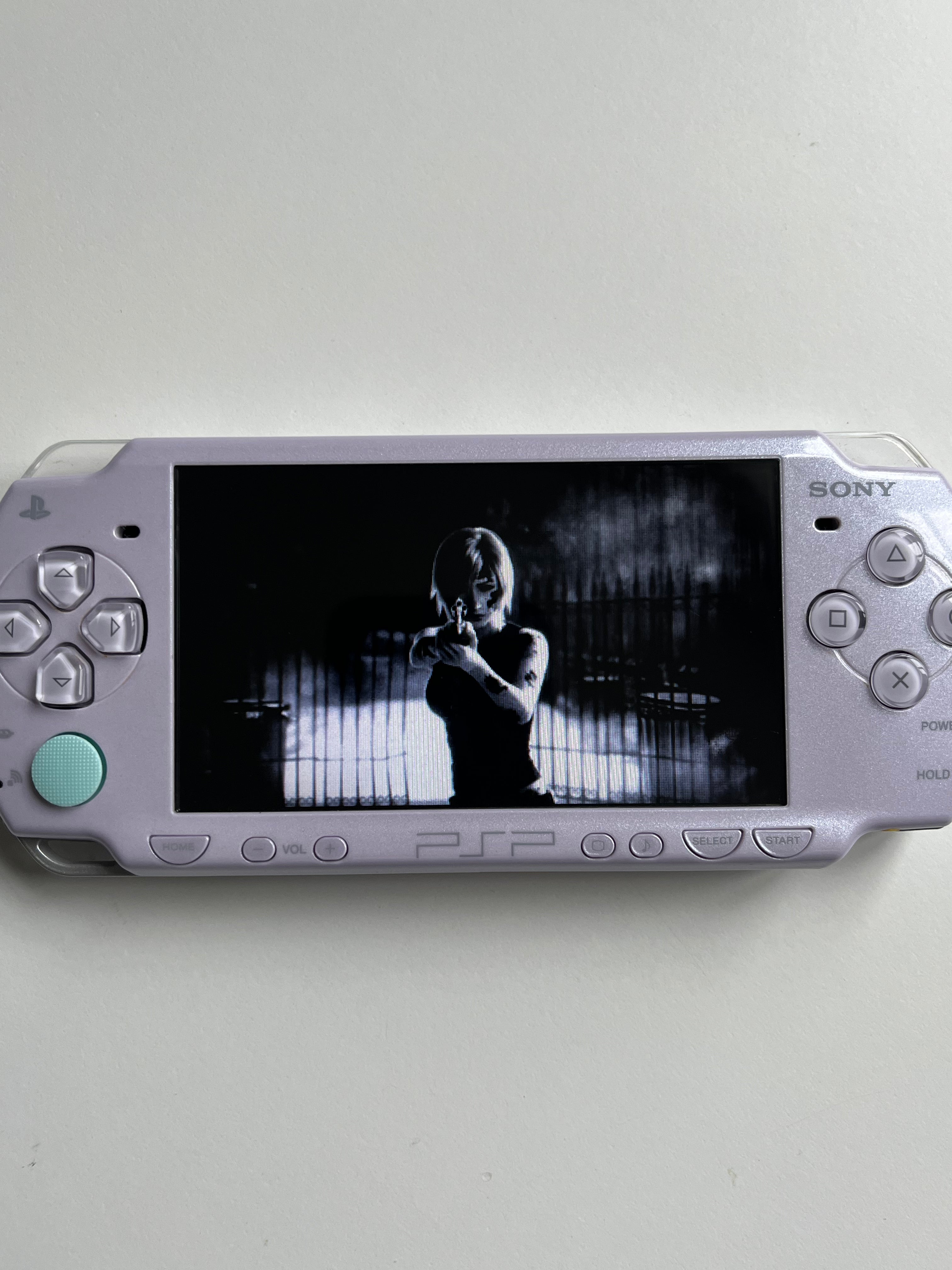 PSP 2000 - Lavender