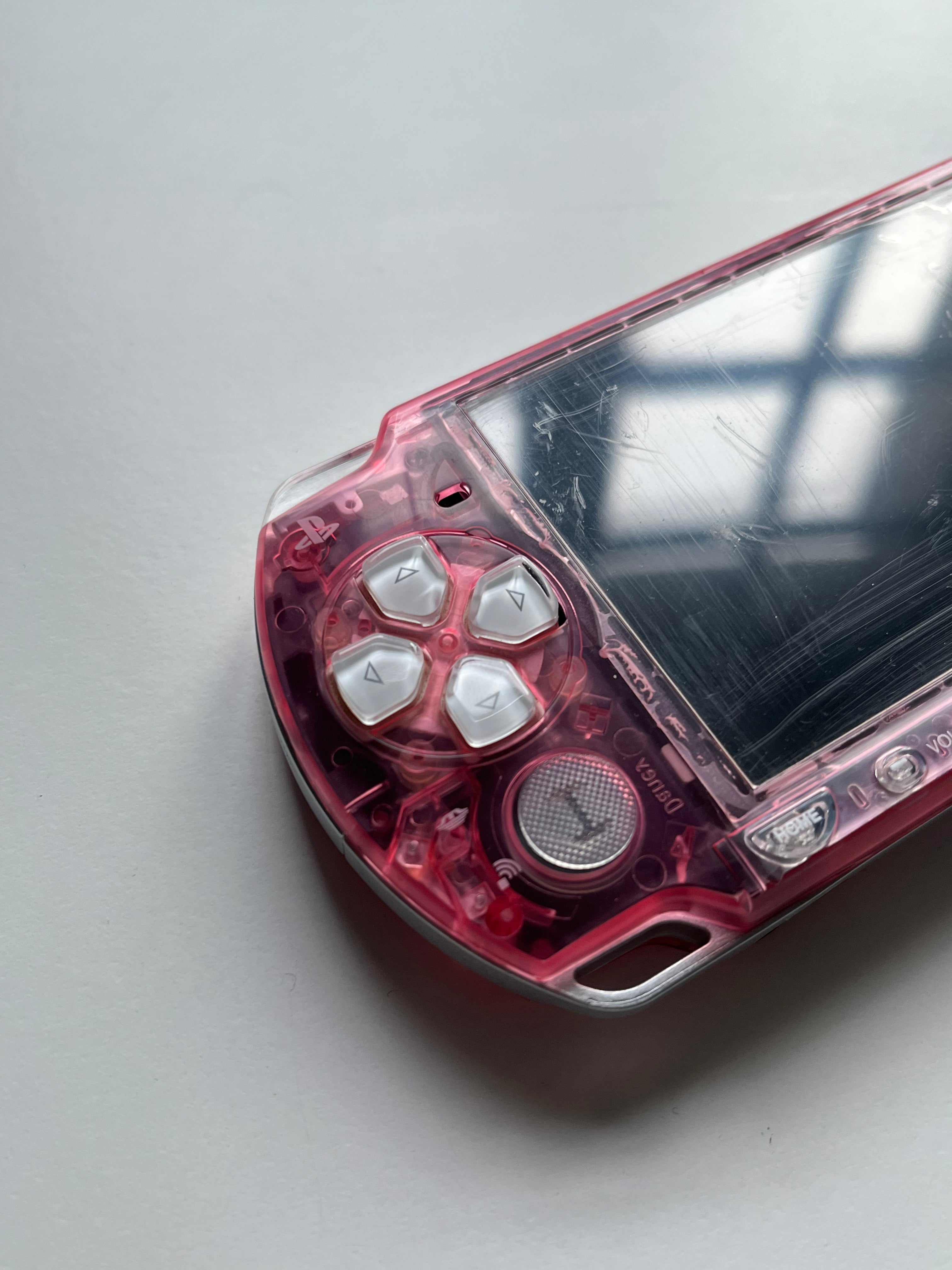 PSP 2000 - Transparent Pink
