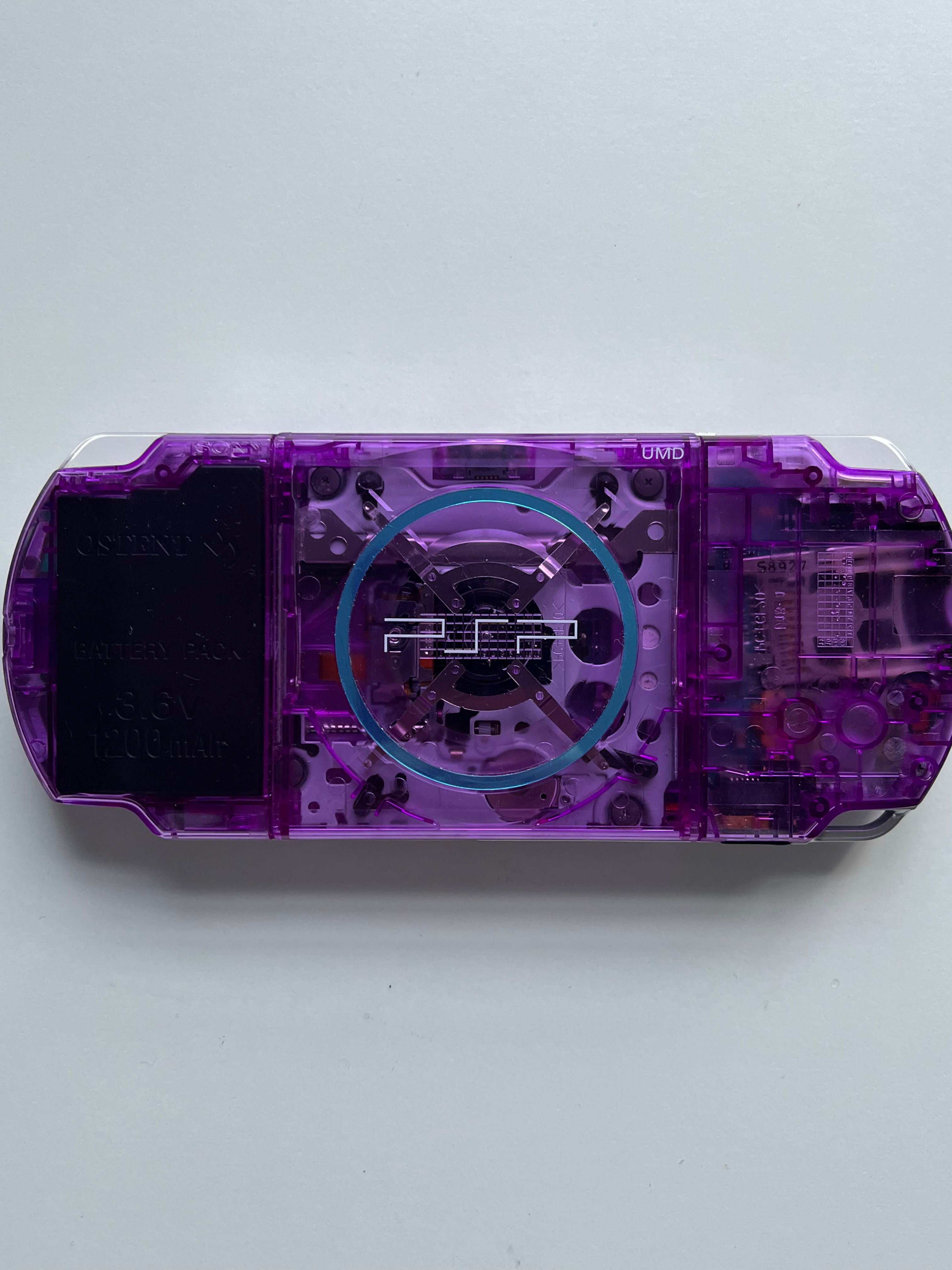 PSP 3000 - Transparent Purple