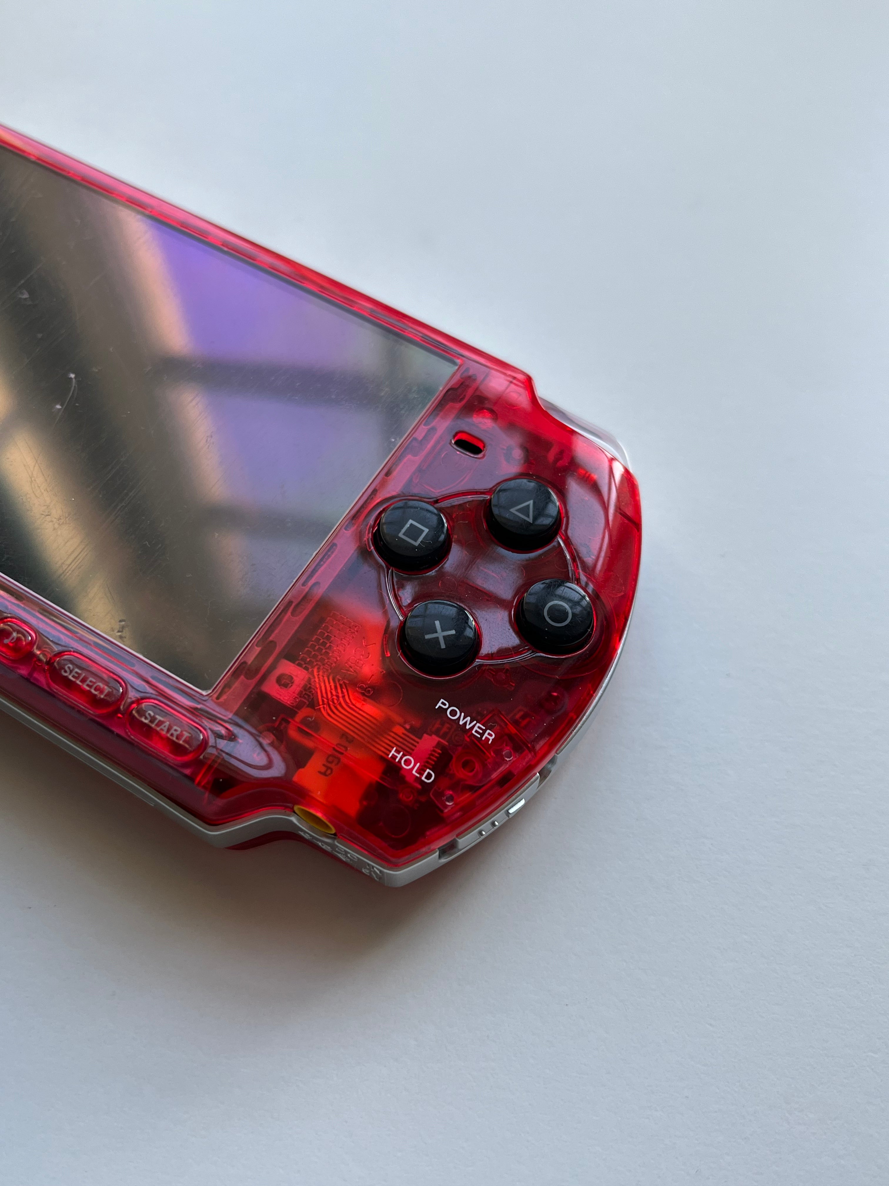 PSP 3000 - Transparent Red