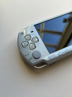 PSP 2000 - Felicia Blue