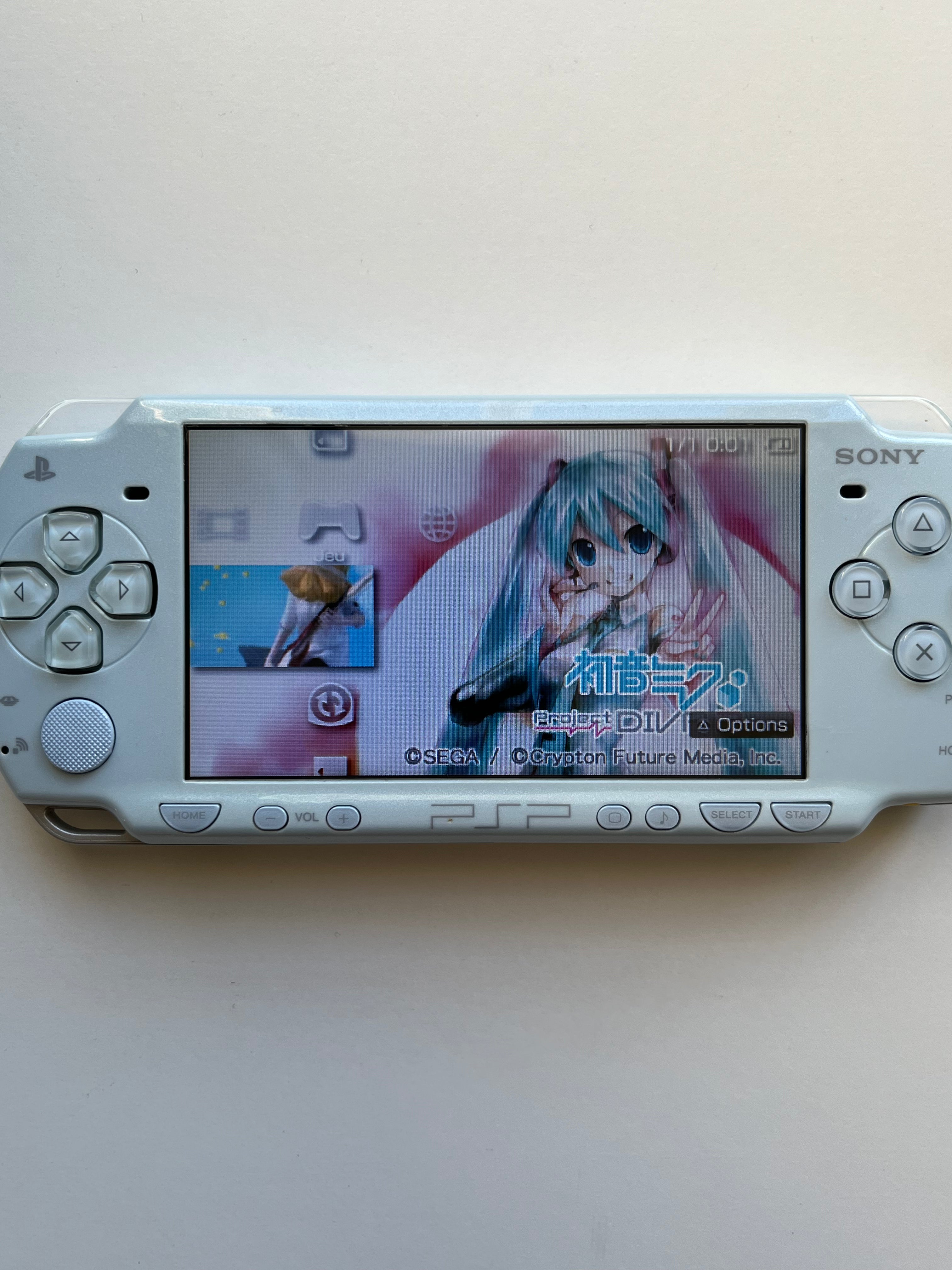PSP 2000 - Felicia Blue