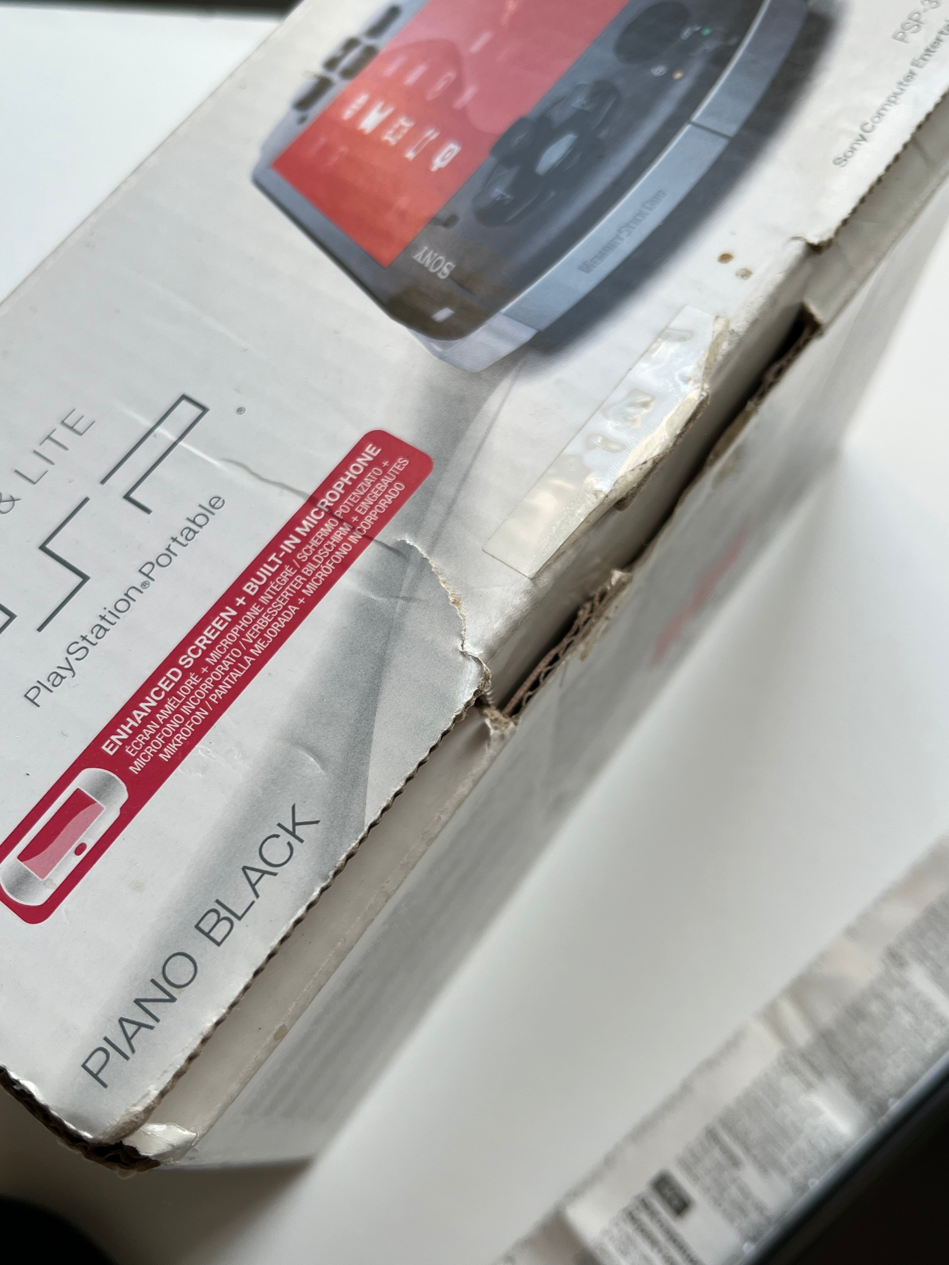 PSP 3000 - Piano Black (With Box)