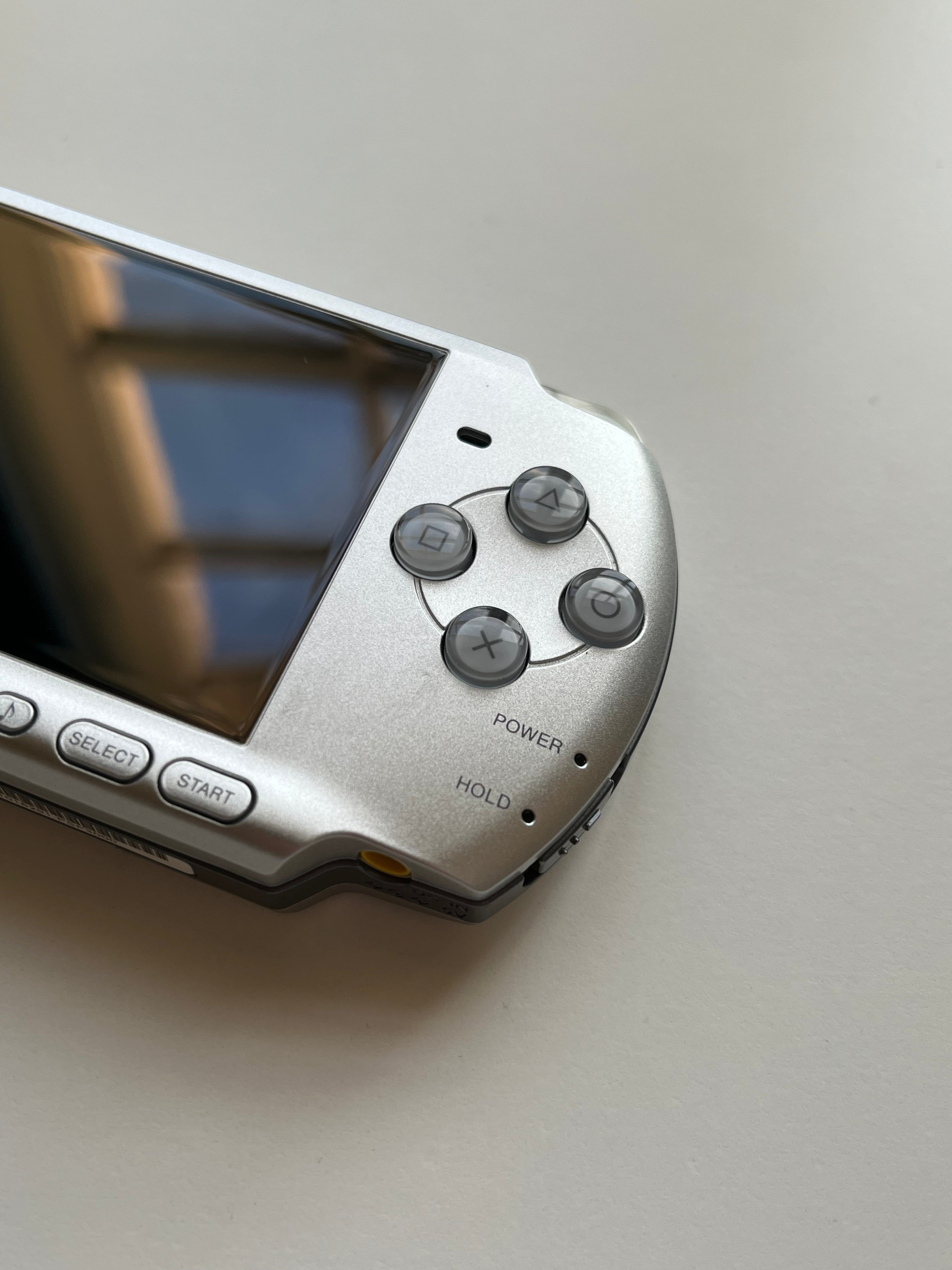 PSP 3000 - Mystic Silver