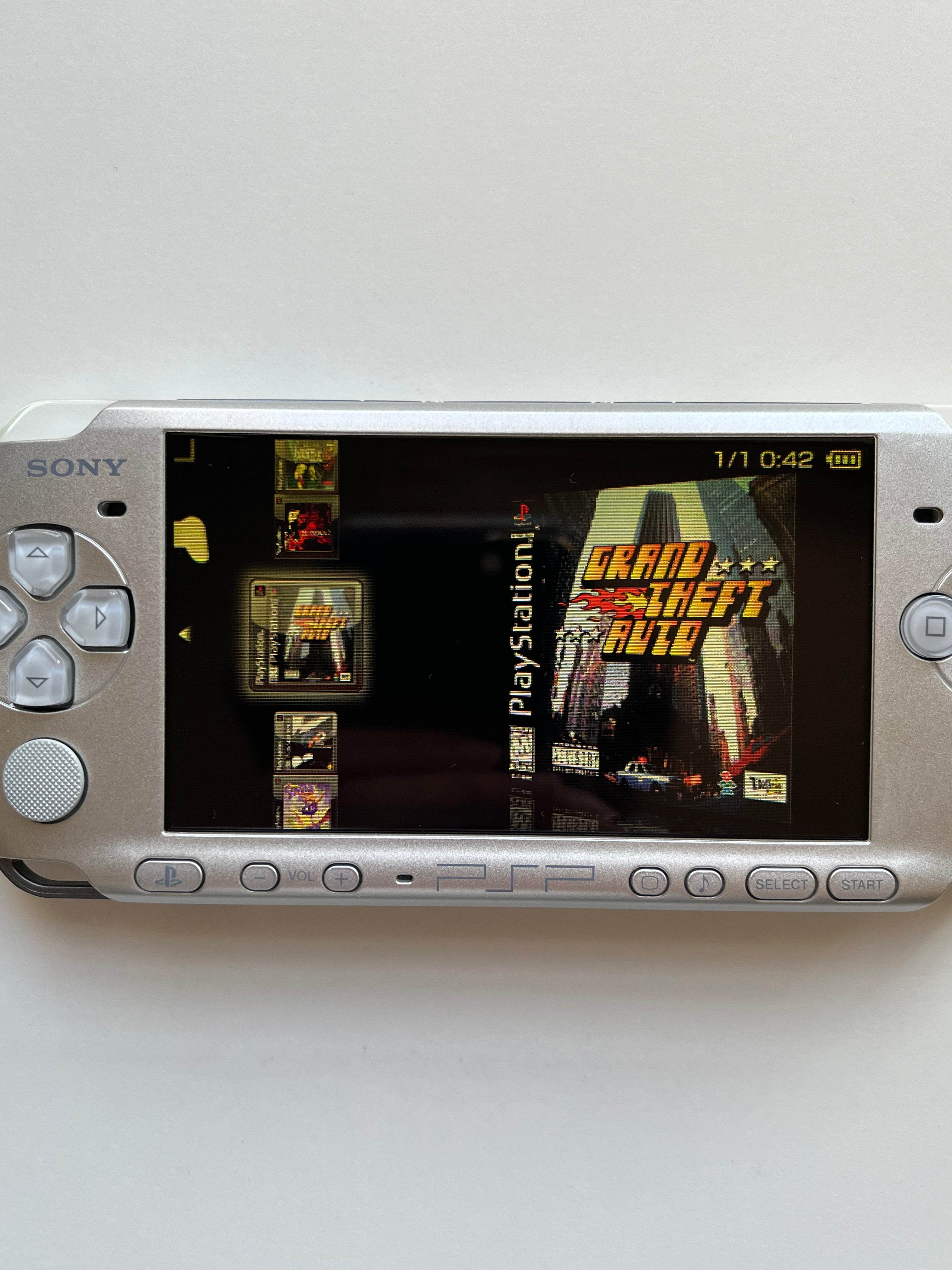PSP 3000 - Mystic Silver