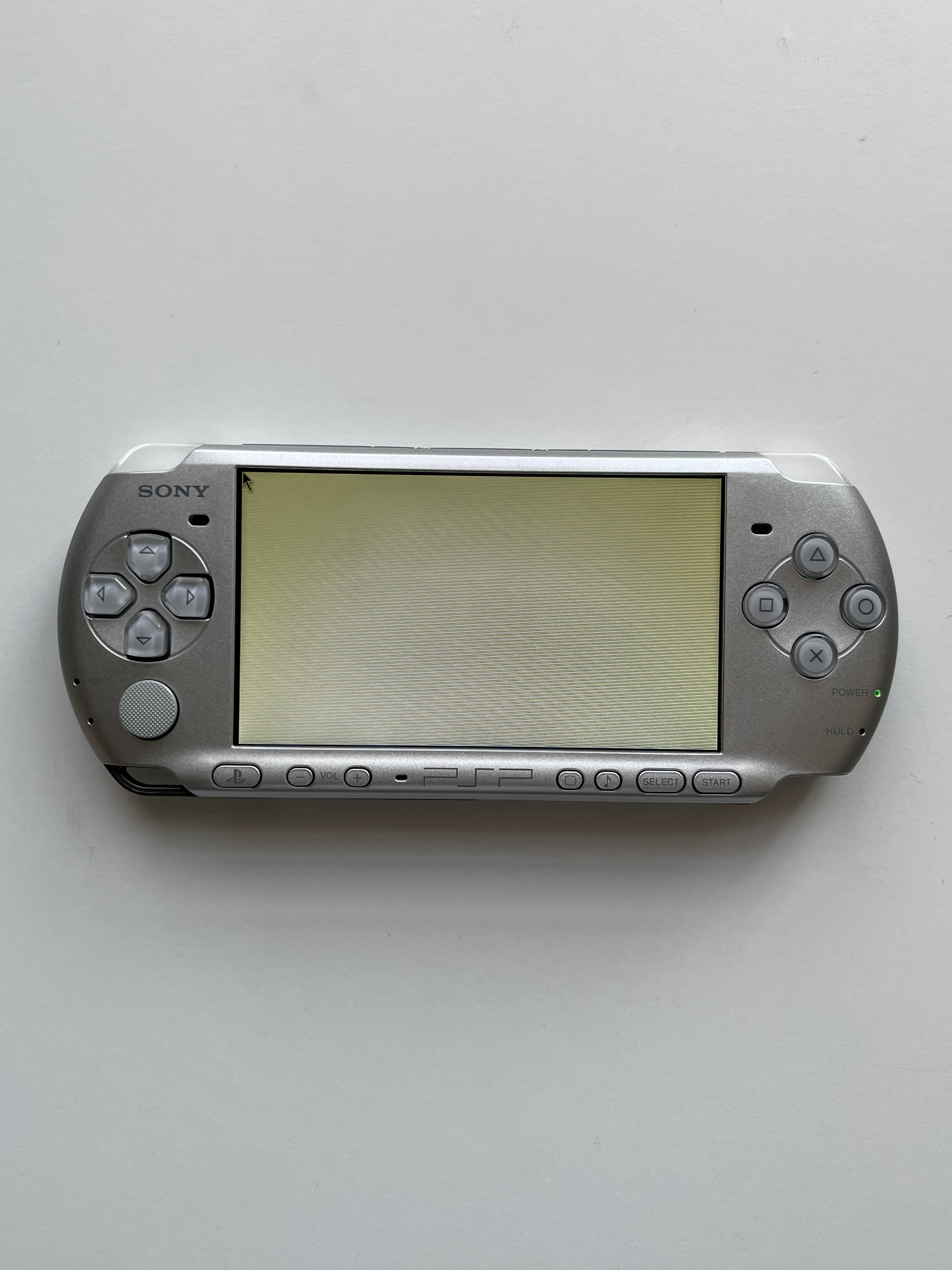 PSP 3000 - Mystic Silver