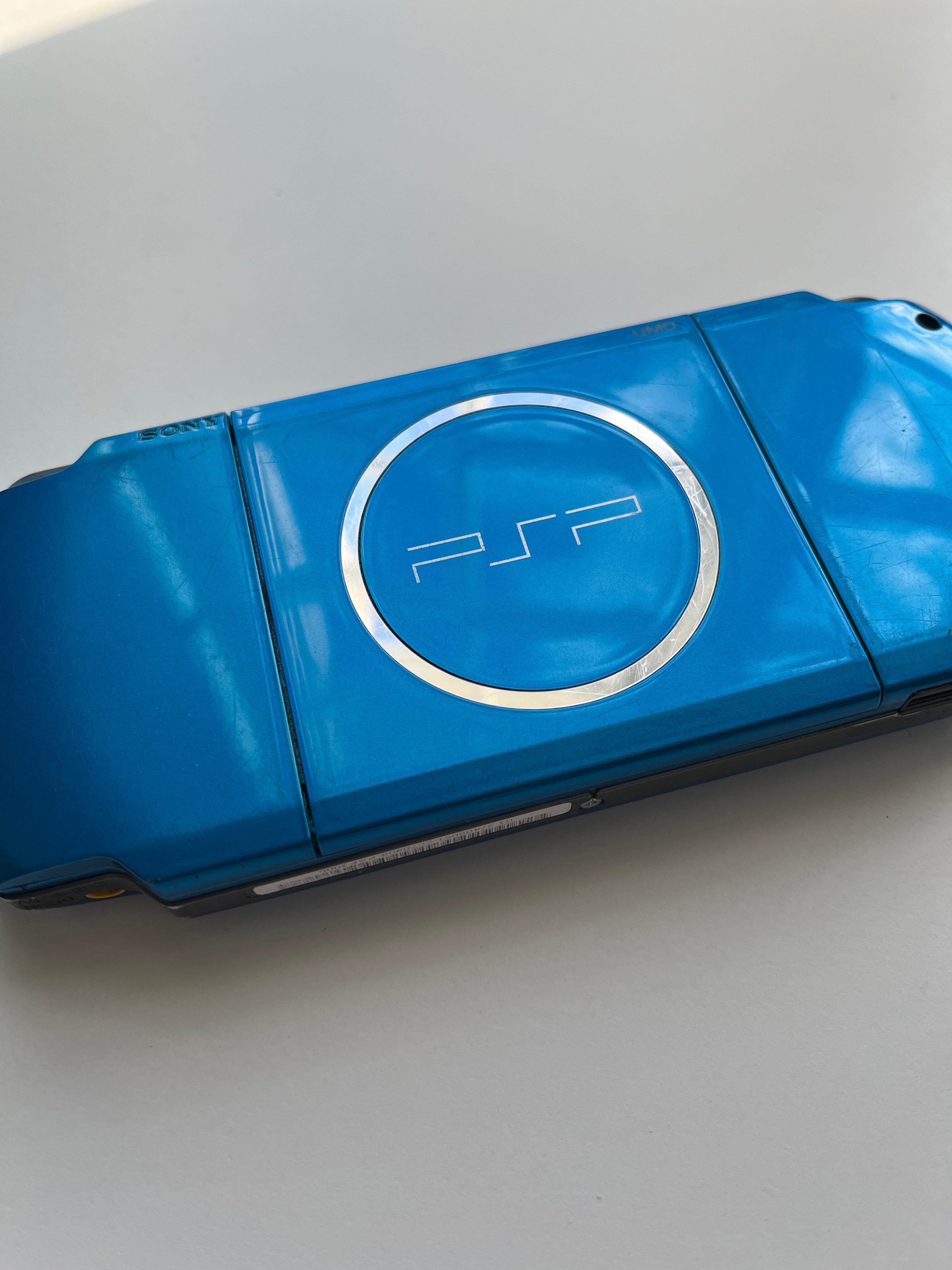 PSP 3000 - Vibrant Blue