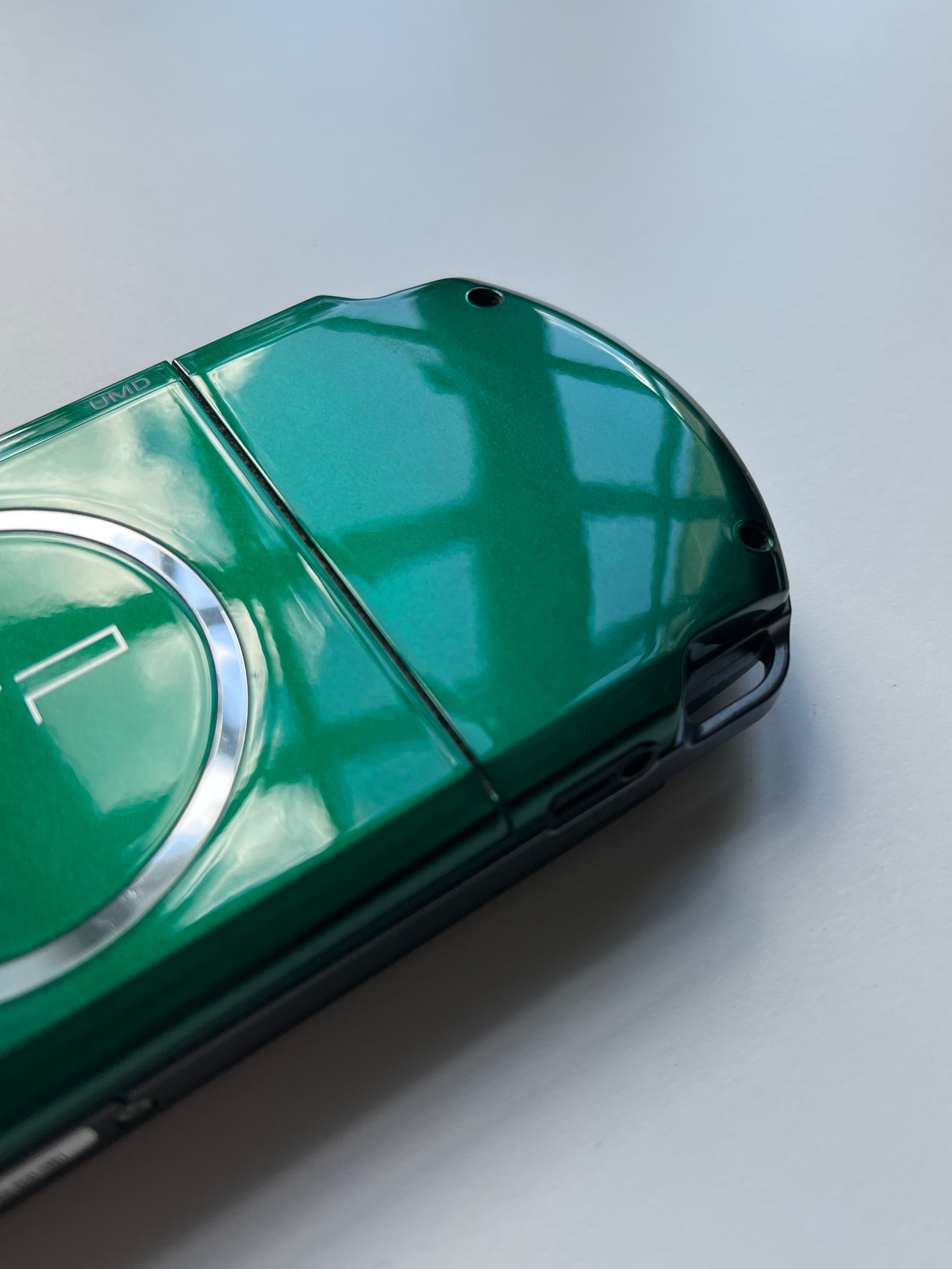 PSP 3000 - Spirited Green