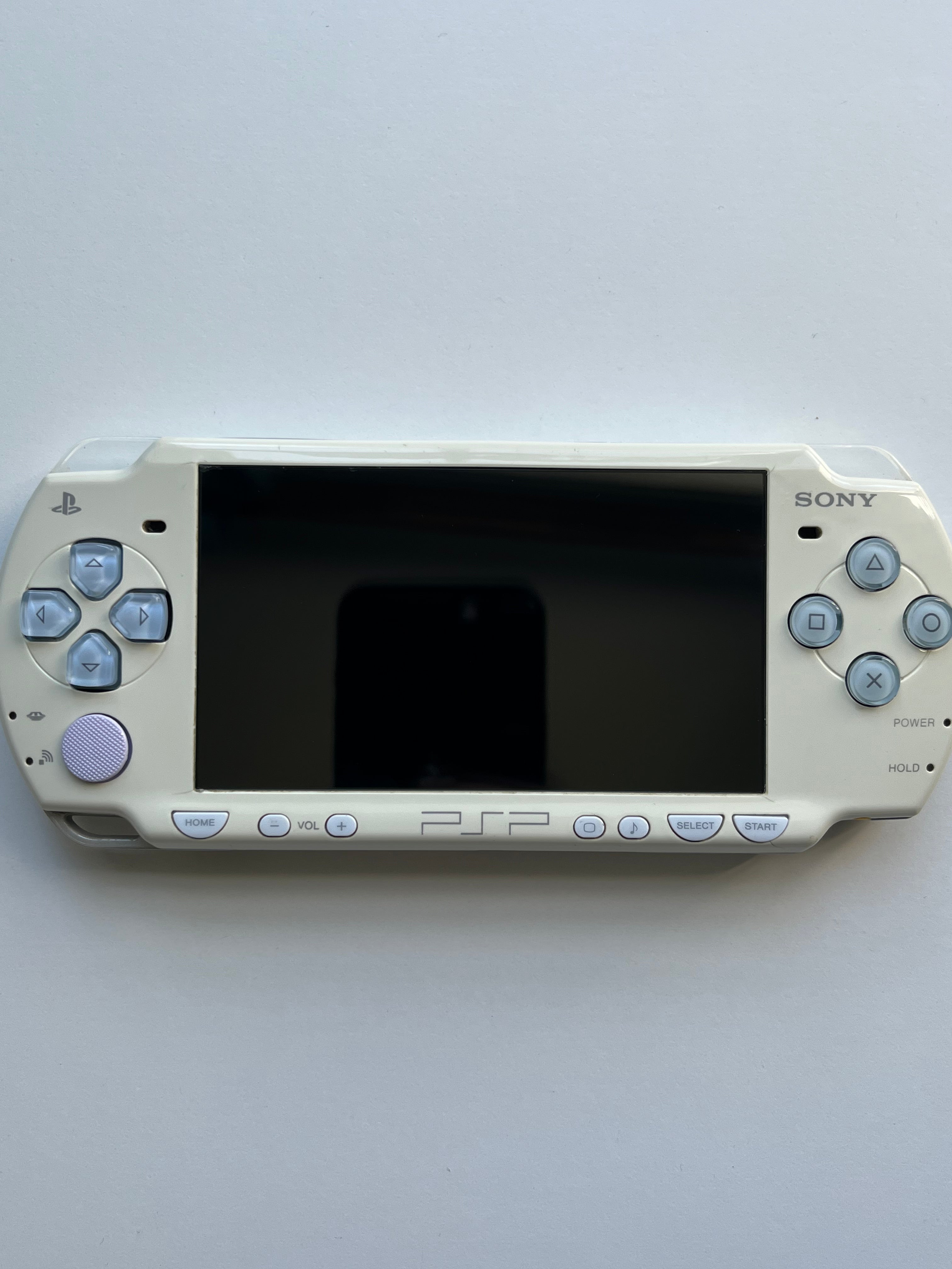 PSP 2000 - Ceramic White