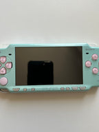 PSP 2000 - Mint Green / Felicia Blue
