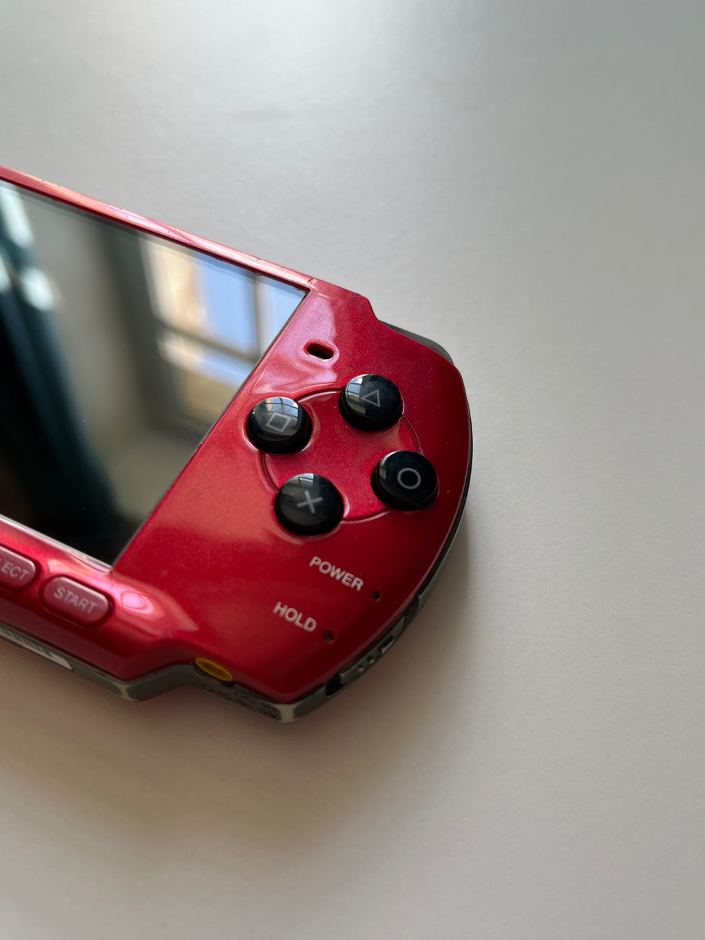 PSP 3000 - Radiant Red / Black