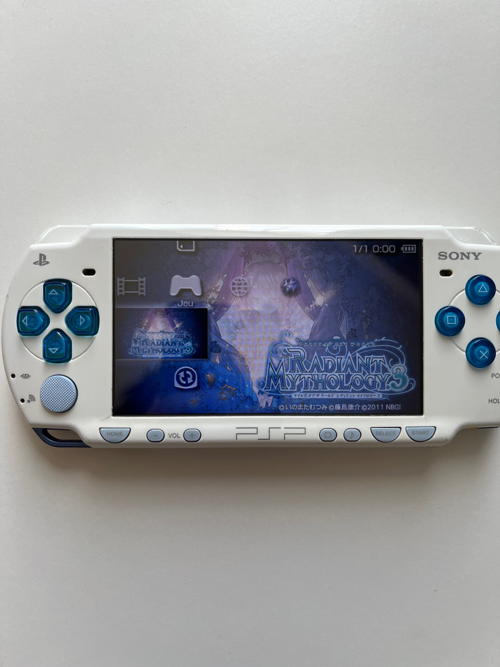 PSP 2000 - White/Blue
